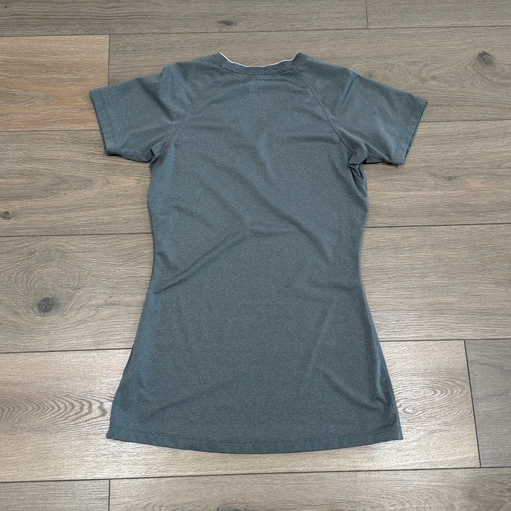 Nike excellent preowned